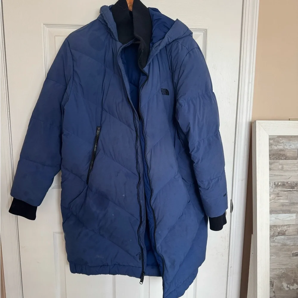 BLUE HOODED PUFFER COAT - Picture 5 of 6